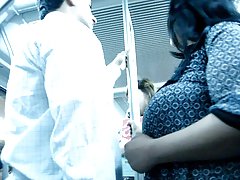 Chica s pametnom magarac dobiva bonk u anus