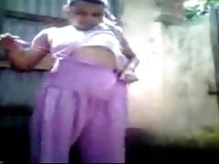 Gledati ruski porno трахнул dva сучек