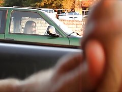 Шалунья потеребила стоячок prijatelj