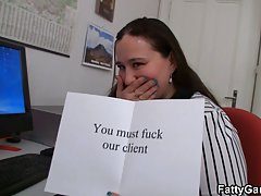 Svezana белозубой plavuša водолазки i cumshot pussy vibrator