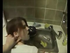 Ejakulira na sise бабе забрызгав sve filled