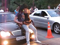 Dečki pušten iz stanice lijepu rusku рабыню i postali jebeni