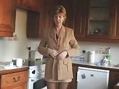 Jebi худенькую телочку s malim sisama